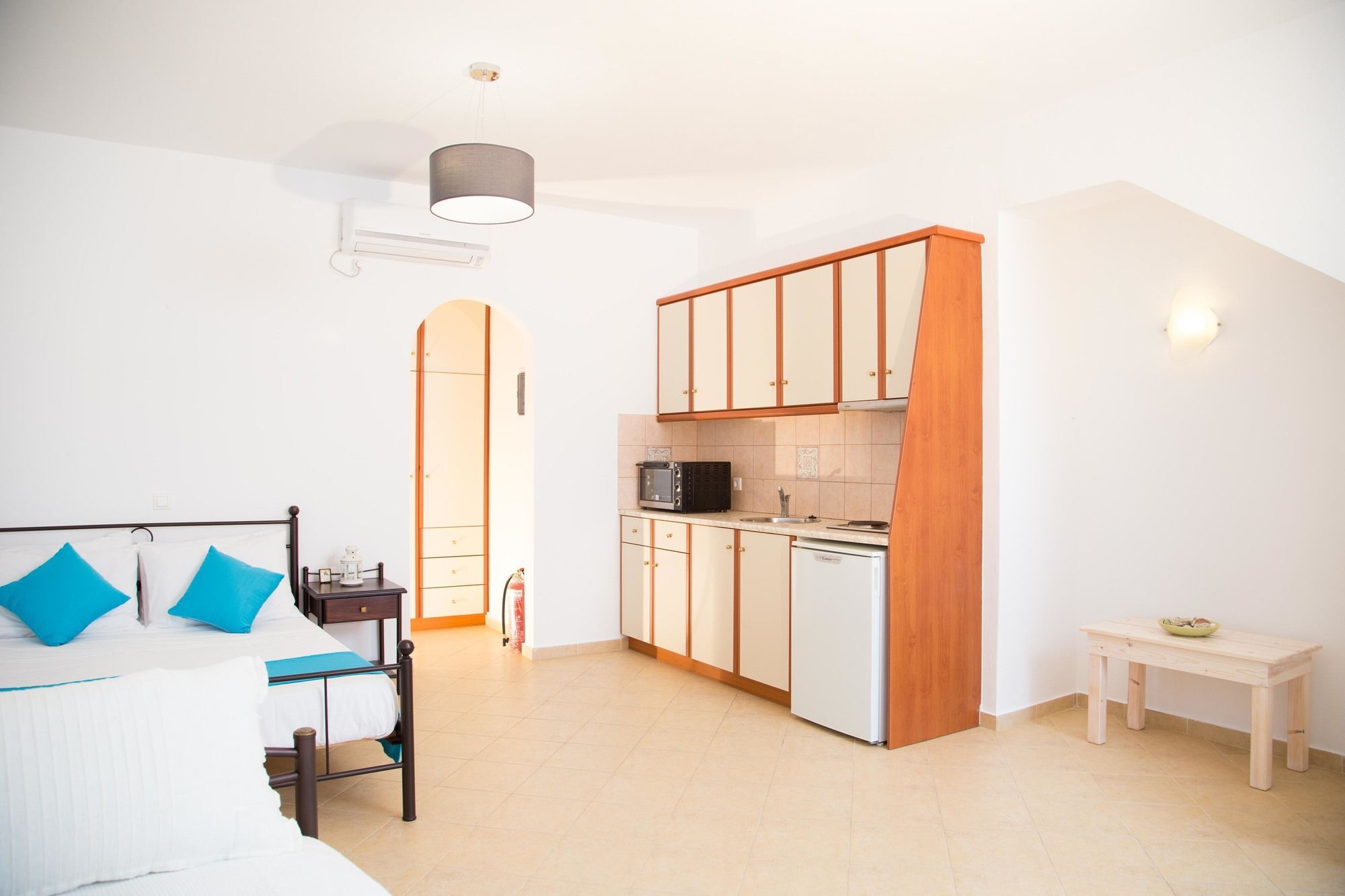 Aelia Suites Akrotírion Buitenkant foto